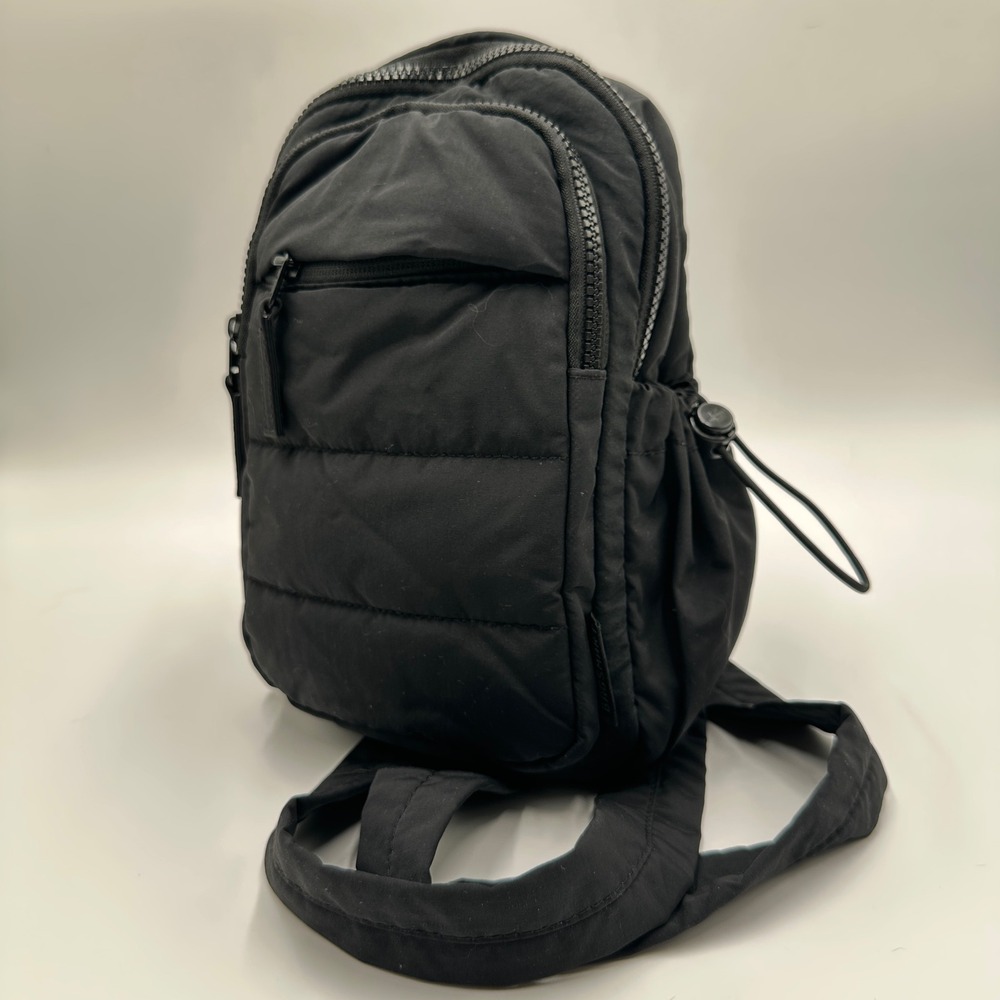 Bagsmart Sling Backpack Women Small Black Excellent Quilted Puffer Travel Bag